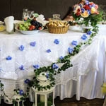 Оформление свадебного стола